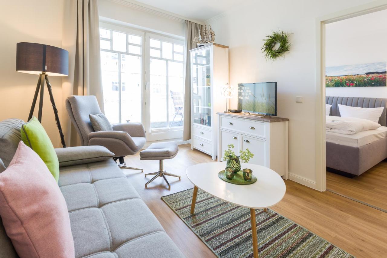Strandvilla Seeadler Hinter Duene Und Meer Binz Exterior photo